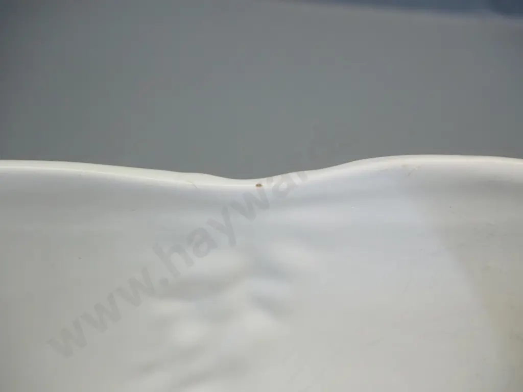 Crown Lynn Roydan vase No. 553 - small chip & hairline to rim. H-160 L-310 Image 1++