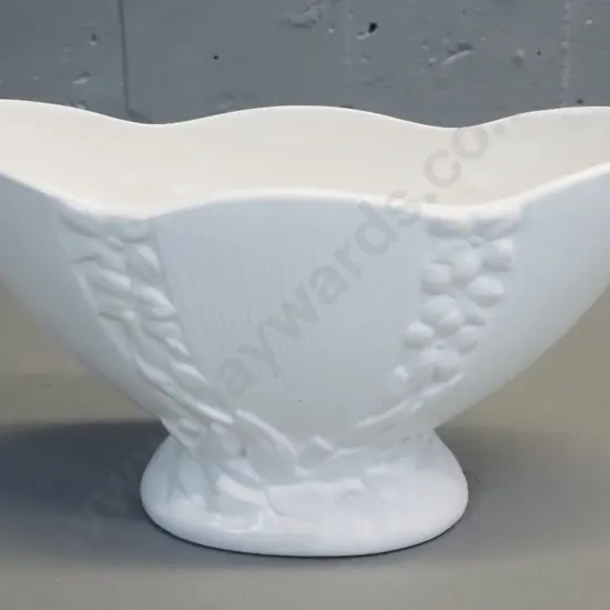 Crown Lynn Roydan vase No. 553 - small chip & hairline to rim. H-160 L-310