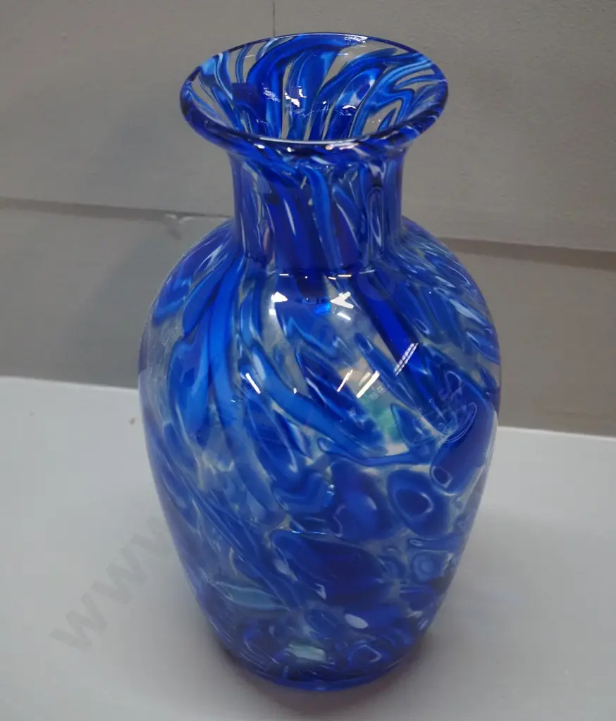 art glass blue and clear vase H-250 D-130 Image 1++
