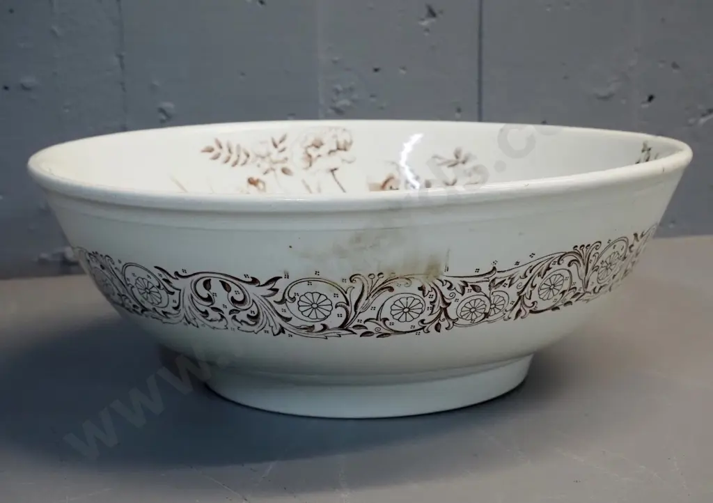 vintage wash bowl - brown poppy design on cream H-140 D-380 Image 1++