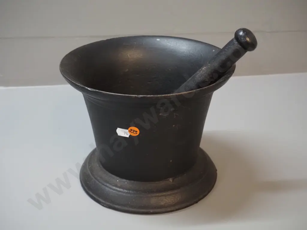 heavy cast iron mortar and pestle - stamped A Kenrick & Sons 6 Pint - H-175 D-230 at rim Image 1++