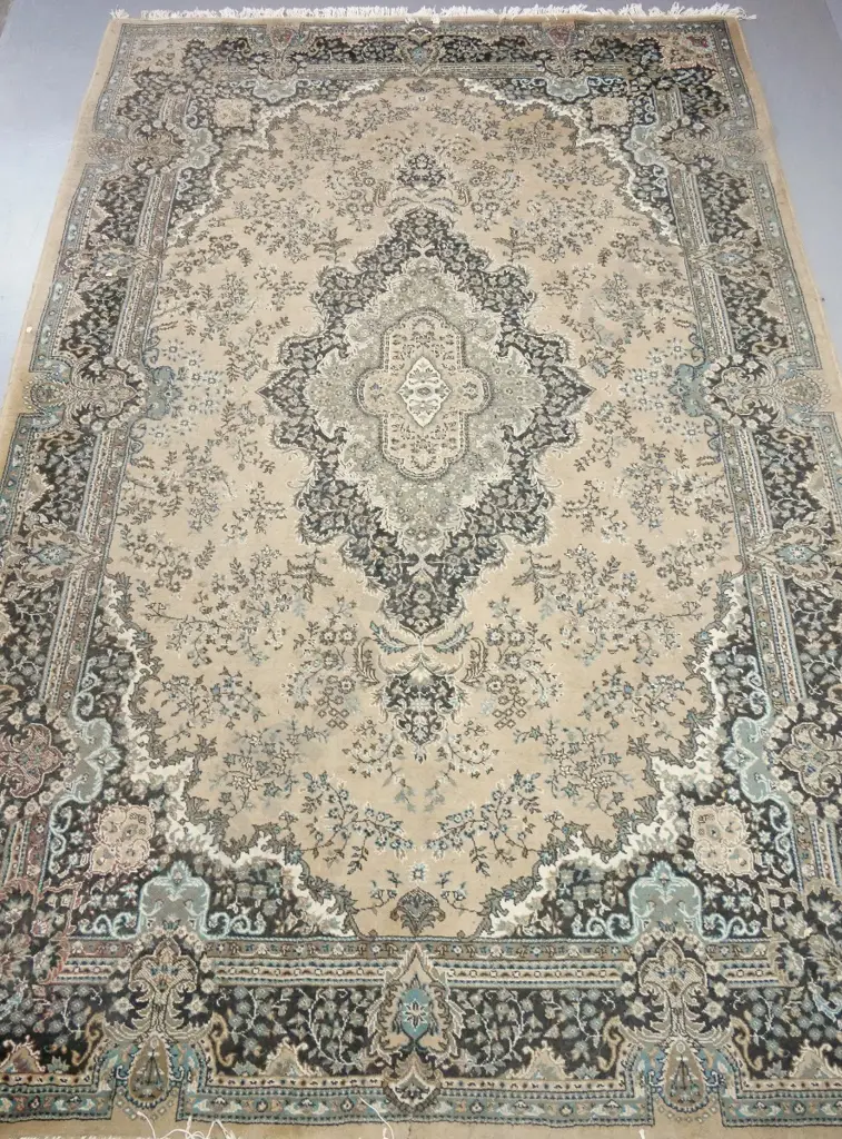 Iranian polyester floor mat L-3070 W-1960 Image 1++
