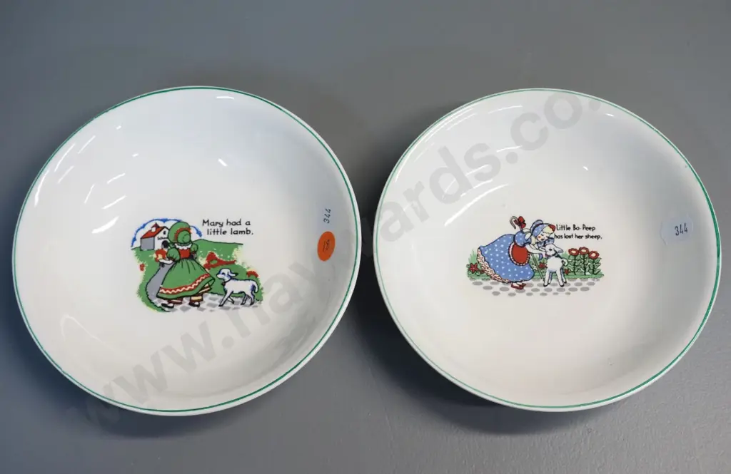 2 Crown Lynn 'Nursery Tale' bowls D-160 Image 1++