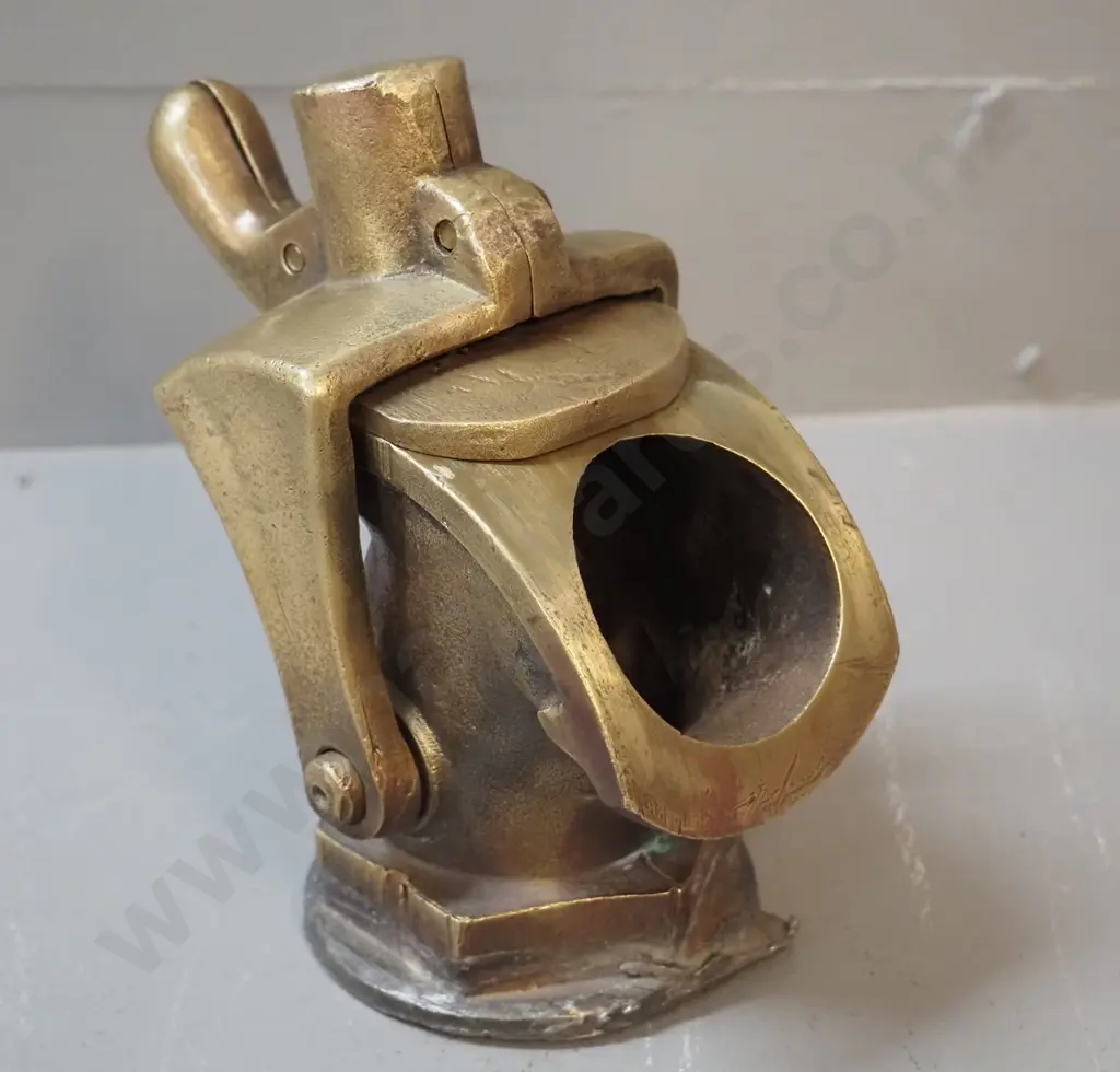 heavy cast brass hinged valve or vent H-180 Image 1++