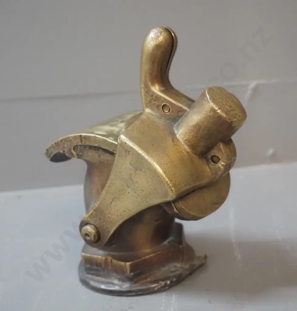 heavy cast brass hinged valve or vent H-180 Image 1++