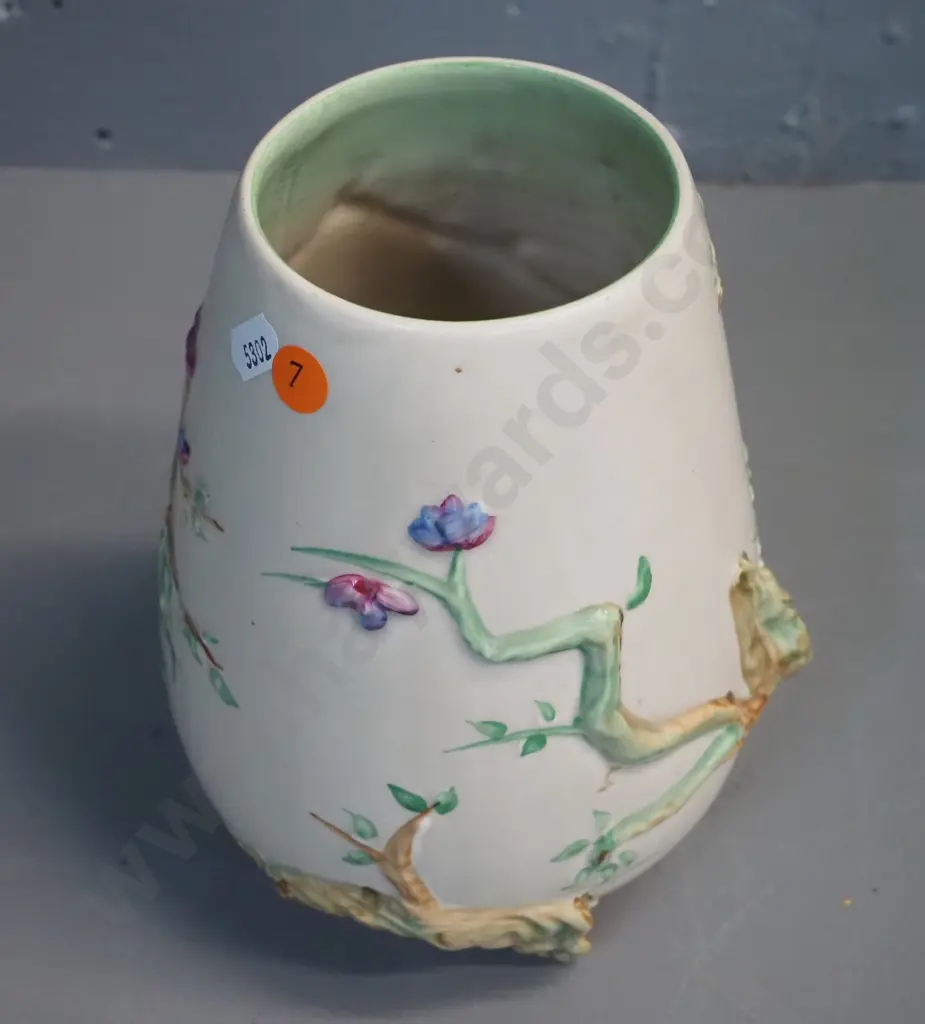 Clarice Cliff Newport Pottery vase No 989 - chip to base H-210 Image 1++