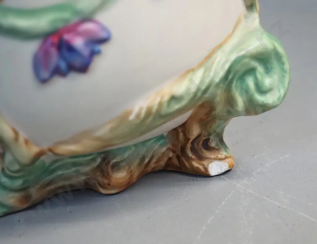Clarice Cliff Newport Pottery vase No 989 - chip to base H-210 Image 1++
