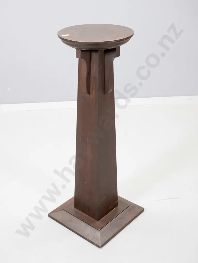 deco dark stained oak indoor plant stand H-750 Base 285 x 285 Image 1++