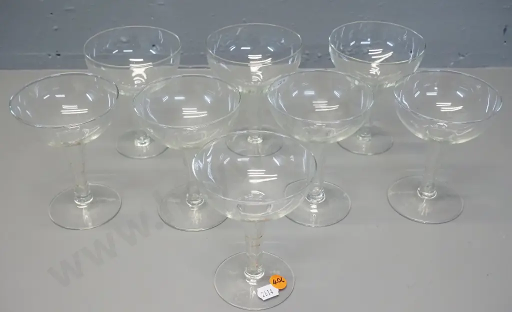 8 hollow stem champagne floats in 2 sizes - 3 slightly larger are H-115 diameter 90 Image 1++