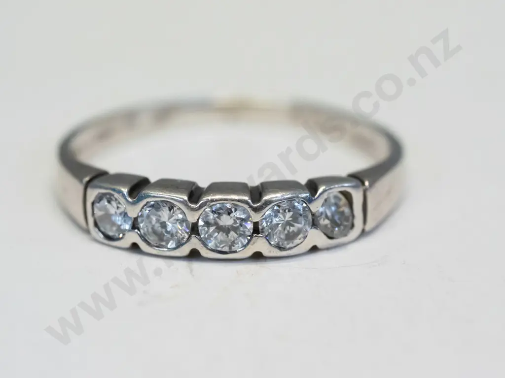 eternity ring stamped 925 Image 1++