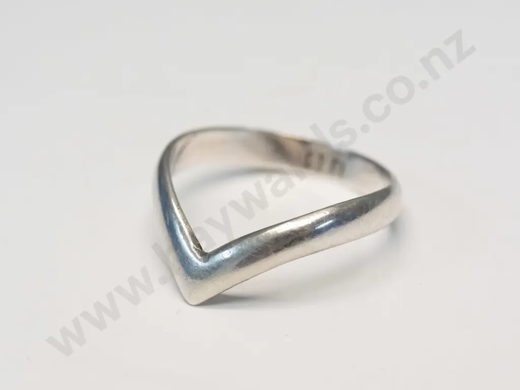 plain silver ring stamped 925 Image 1++
