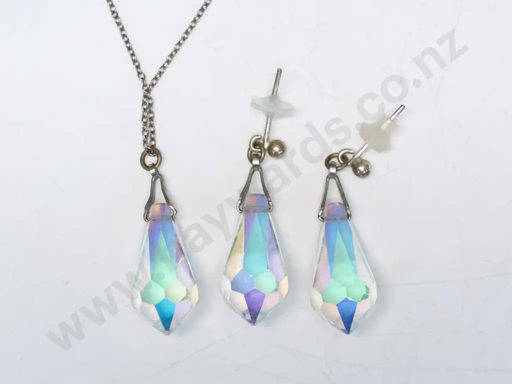 crystal necklace & earrings Image 1++
