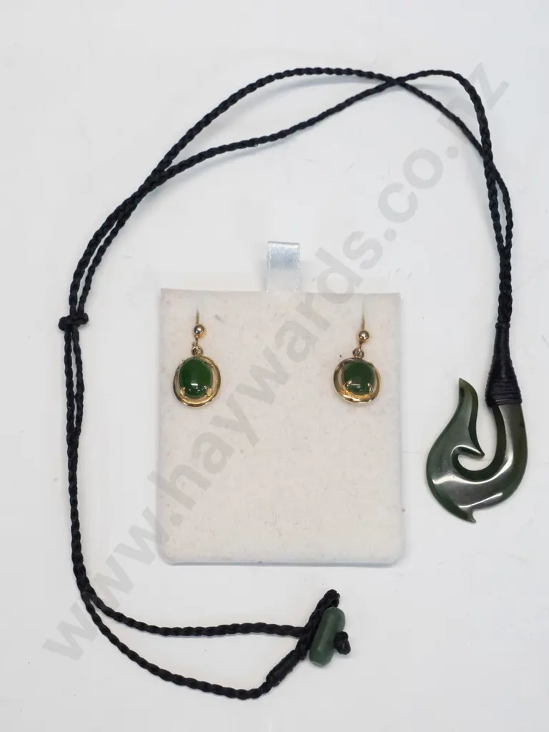 pair of greenstone earrings & greenstone pendant on black rope Image 1++