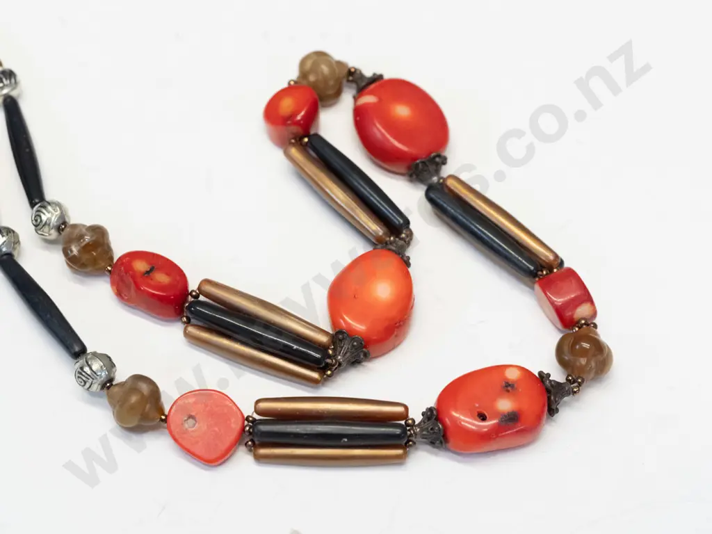 coral necklace Image 1++