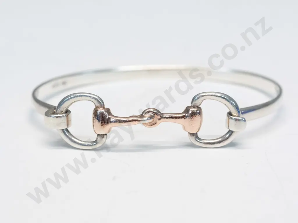 silver bangle stamped 925 Image 1++