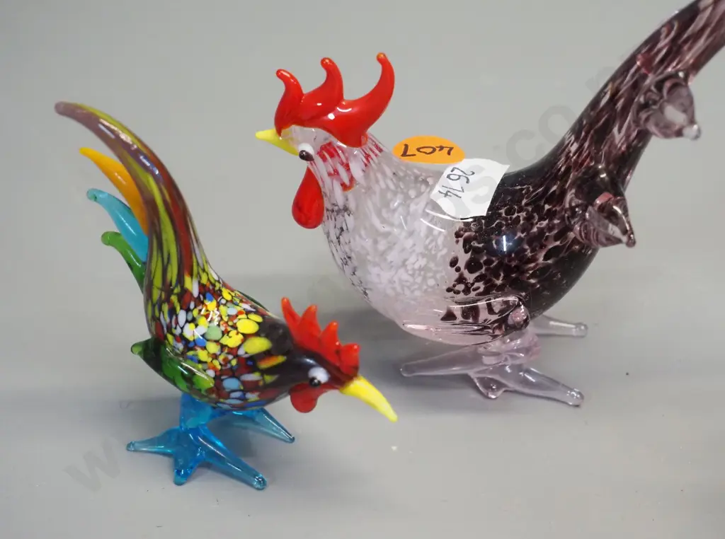 4 small multi-coloured glass roosters, larger is H-100 L-100 Image 1++