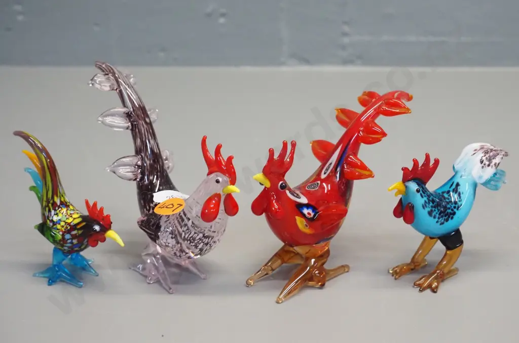 4 small multi-coloured glass roosters, larger is H-100 L-100 Image 1++