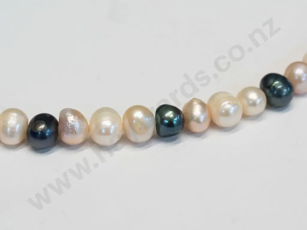 freshwater pearl necklace Image 1++