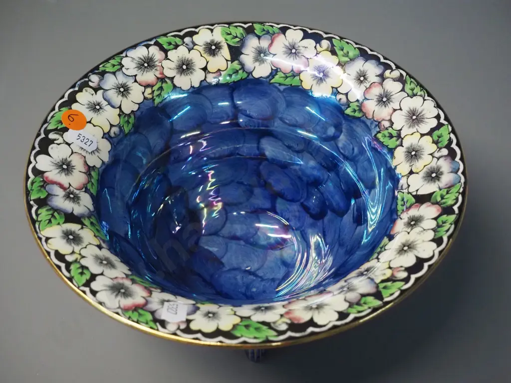 Maling 3-footed blue thumbprint fruit bowl H-110 D-230 Image 1++