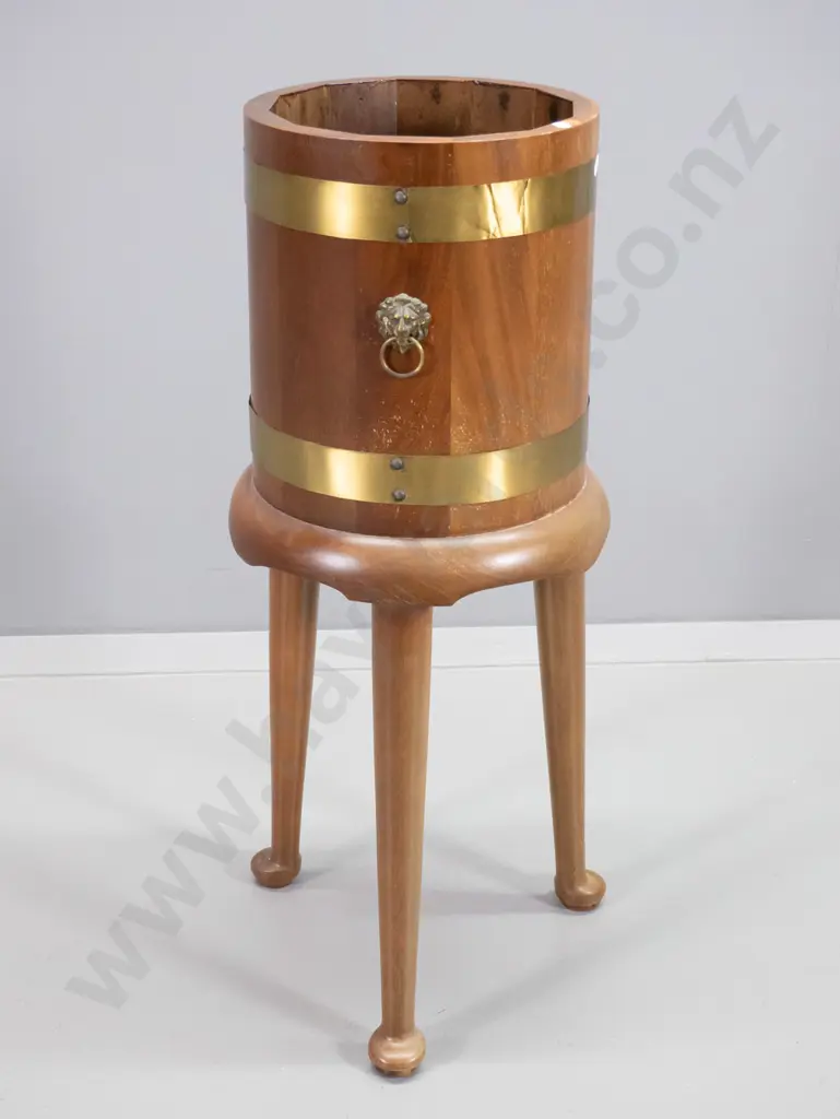 barrel style pot plant holder / wine cooler table with brass trapping and lion head handles H-800 D-330 Image 1++
