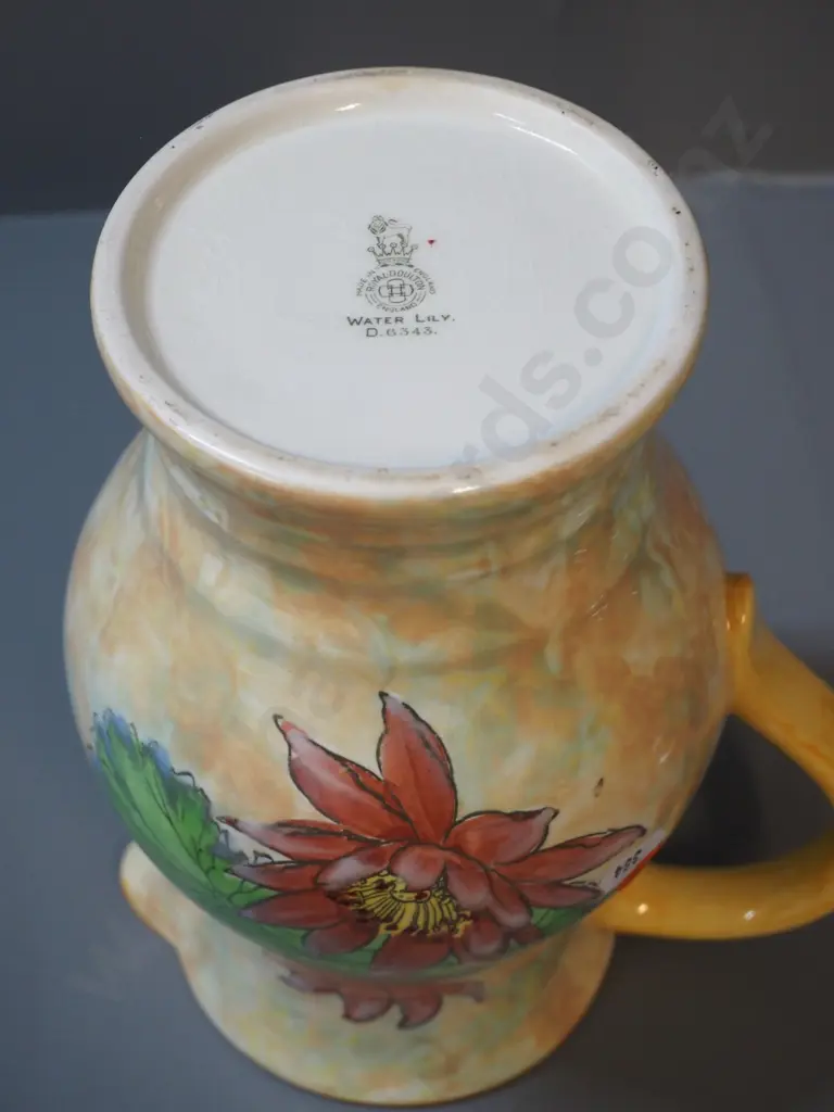 Royal Doulton 'Waterlily' pattern jug H-225 W-180 Image 1++