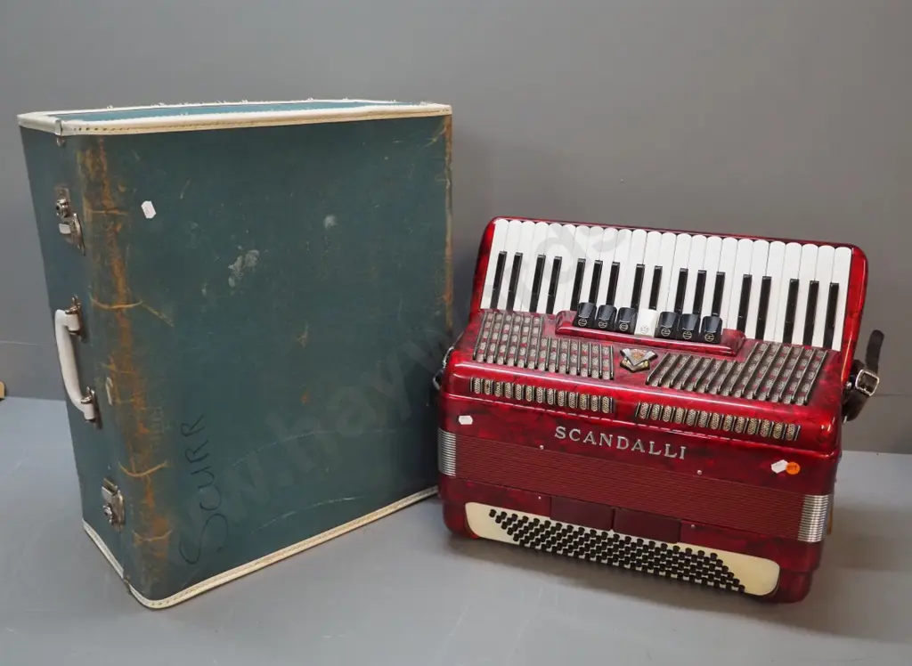 Scandalli Italian piano accordion with case Image 1++
