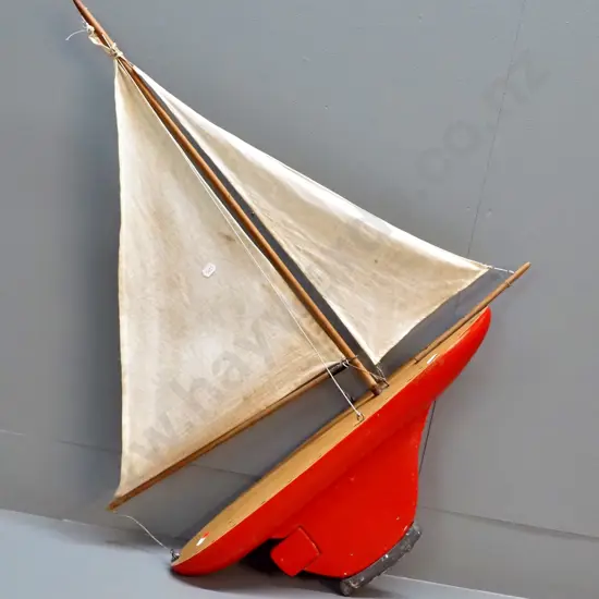 wooden pond yacht, no stand H-810 L-600