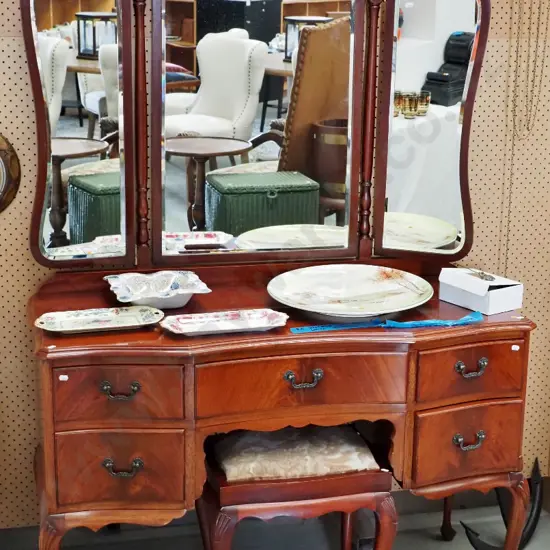 reproduction kneehole 5-drawer dressing table & upholstered stool - carved detail, flame mahogany fronts - damage to one