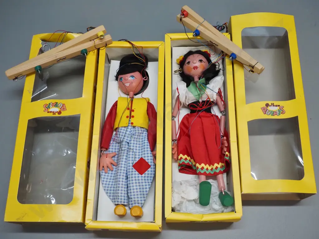 2 vintage Pelham wooden marionette puppets in original boxes - Dutch Boy and Gypsy Girl - approx. H-340 Image 1++