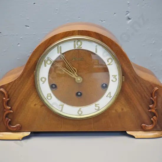 Hermle wood-cased mantel clock with key H-220 W-350 D-110