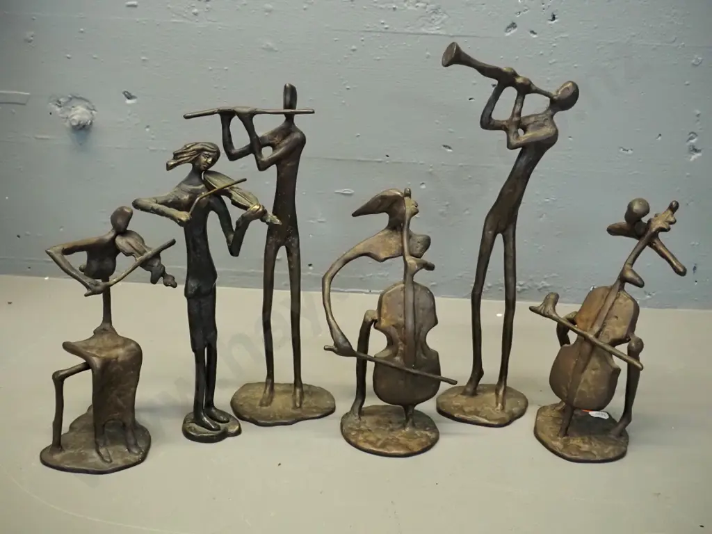 6 wrought metal musician figures - tallest is trumpet player H-340 Image 1++