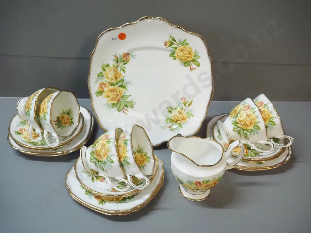 Royal Albert 'Tea Rose' pattern tea set - 20 piece - missing sugar bowl Image 1++