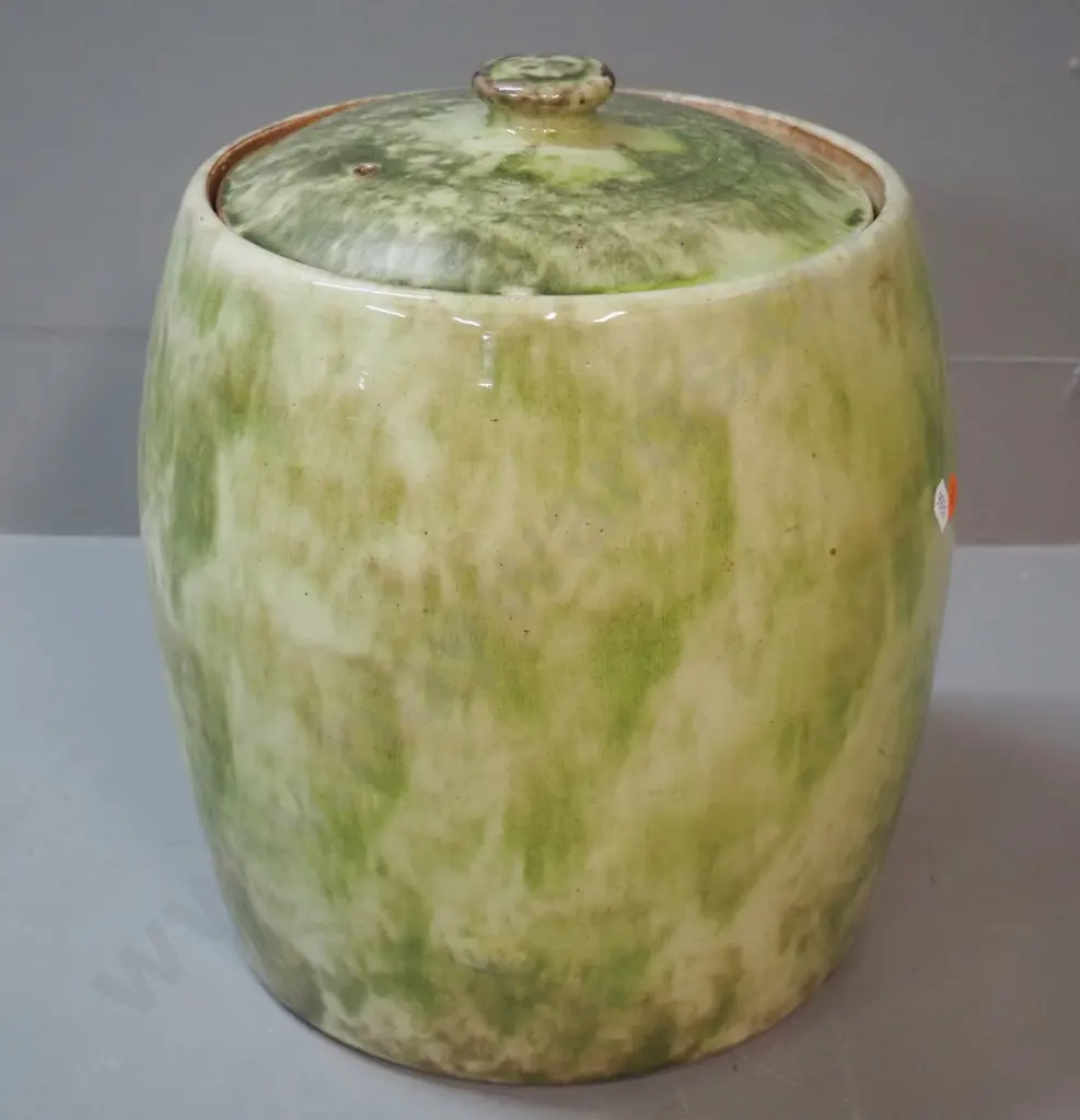 Timaru Pottery green stipple glaze lidded storage jar H-280 D-240 Image 1++