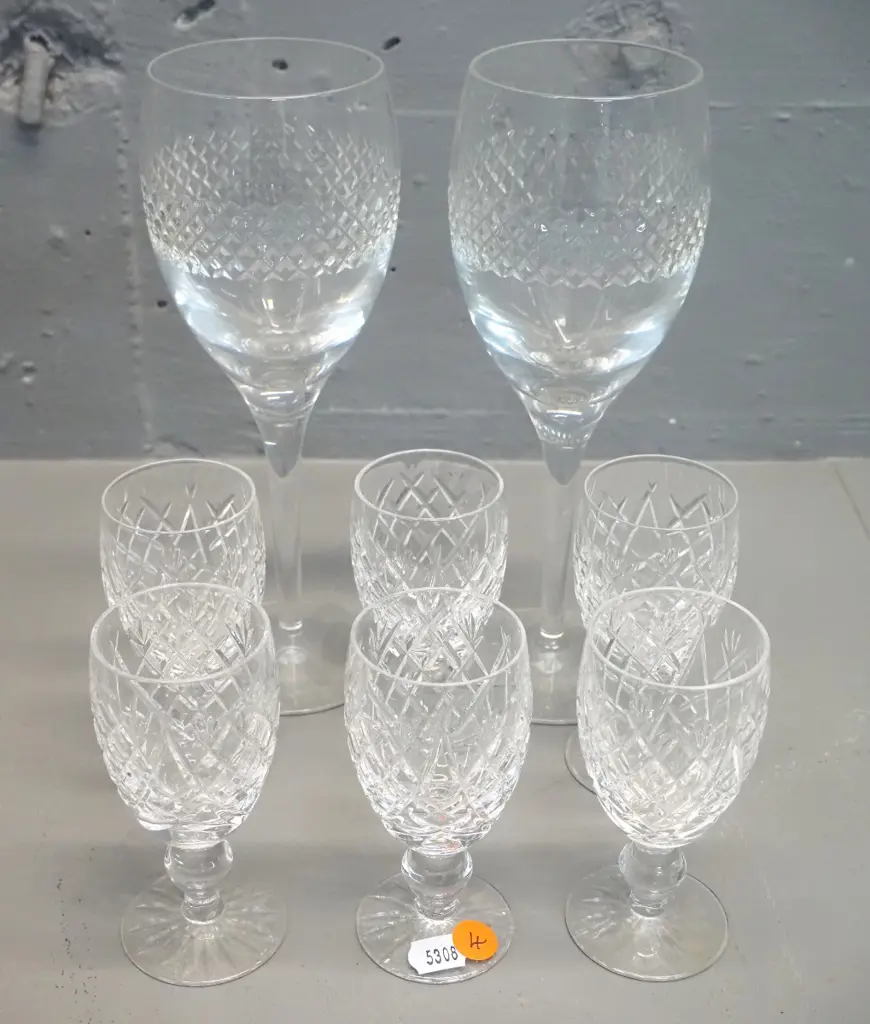 Waterford cut crystal glasses - 6 'Donegal' pattern sherry glasses and 2 goblets in unknown pattern Image 1++