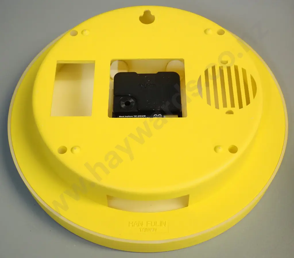 yellow plastic smiley face clock with quartz movement D-230 Image 1++