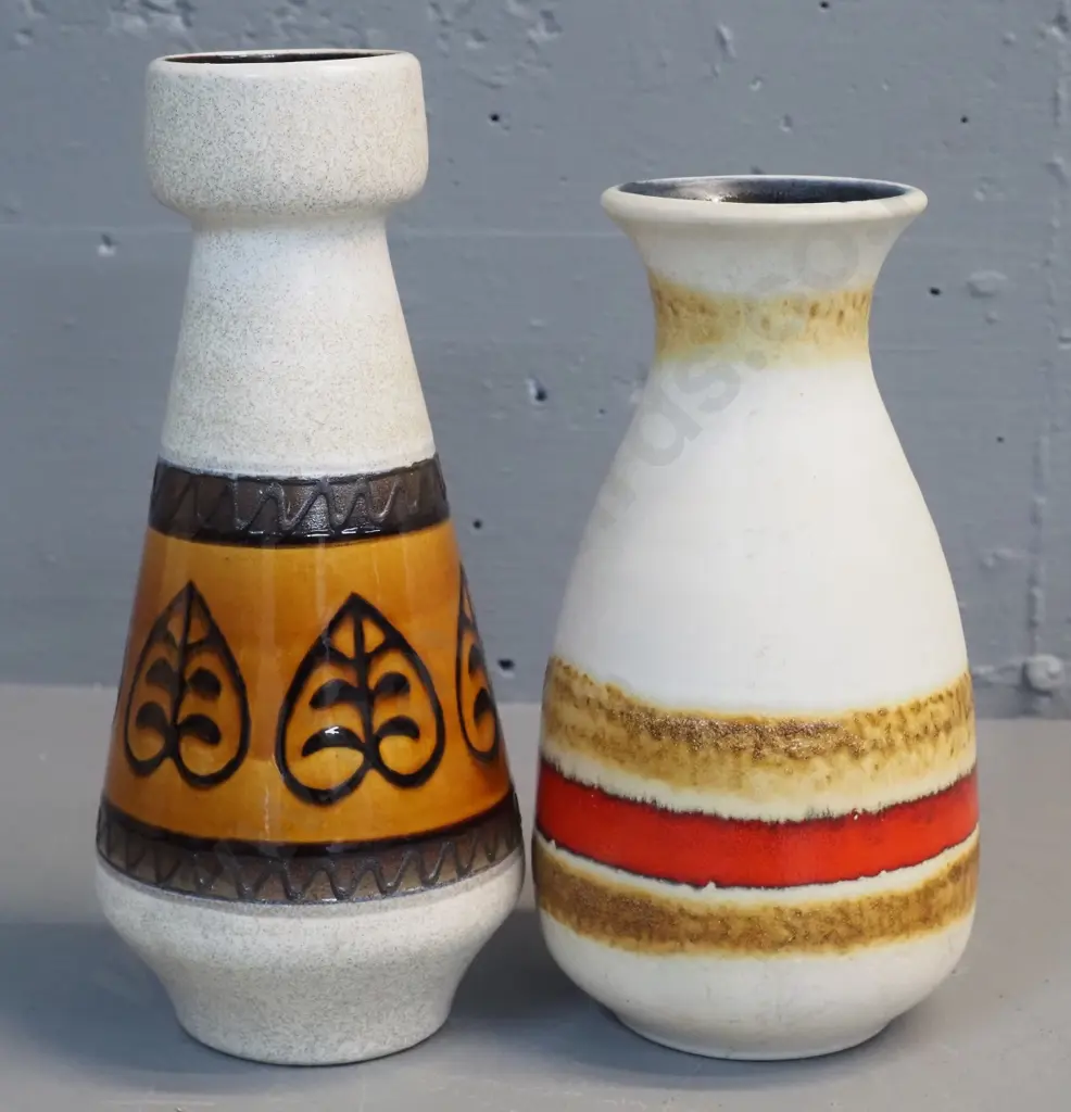 2 German pottery vases - taller is H-260 Image 1++