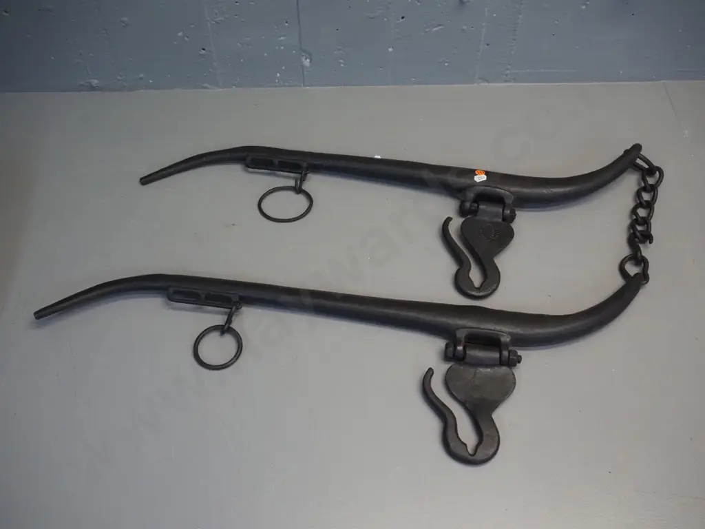 pair vintage horse hames - marked Cornstalk Brand, England - L-810 Image 1++