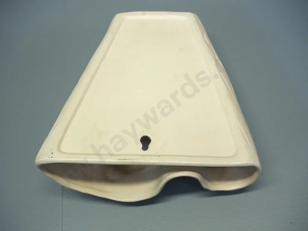 Crown Lynn wall pocket vase No 544 - log style primula pattern. Small rub to glaze. H195 W195 D80 Image 1++