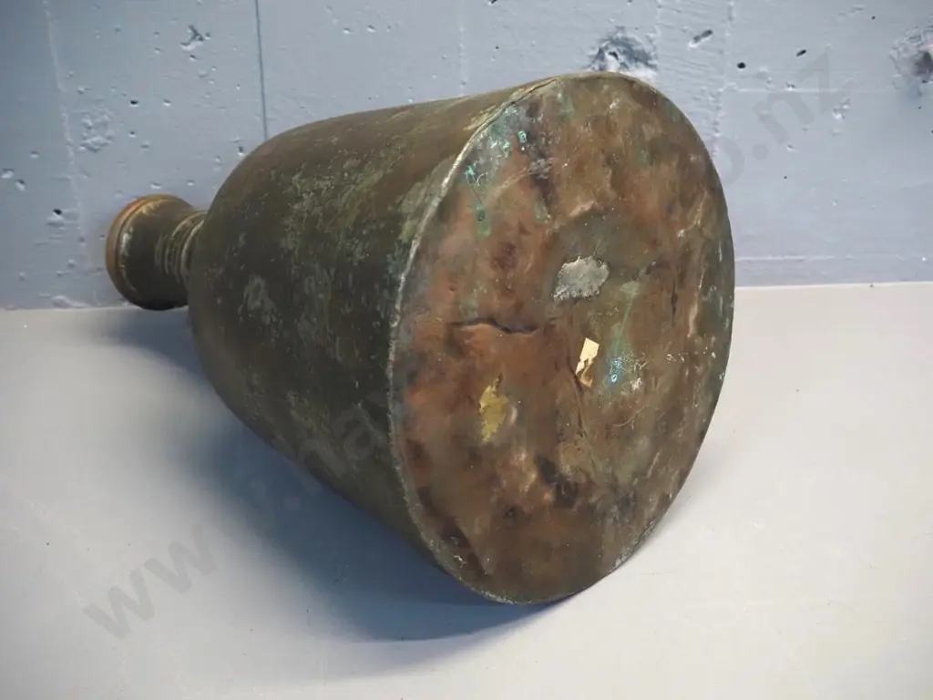 vintage brass wide-based handled jug with hinged lid H-440 D-260 at bottom Image 1++
