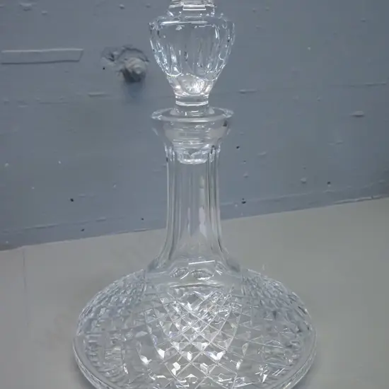Waterford cut crystal ship's decanter H-270 D-200