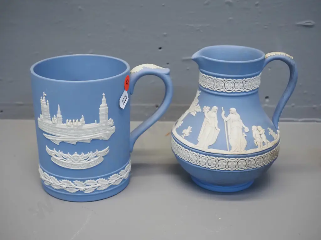 Wedgwood jasperware - jug, mug and 3 plates, including small black Winston Churchill, larger are D-200 Image 1++
