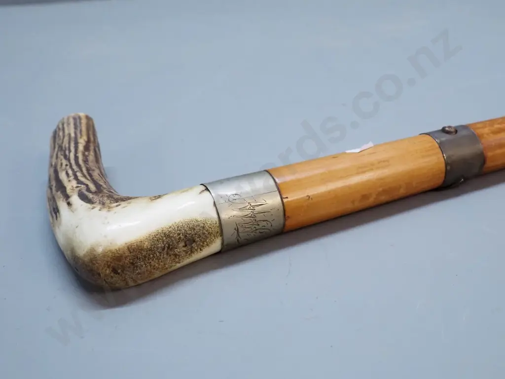 walking stick with horn handle, monogrammed nickel collar, and decorated steel pull-out blade L-860 Image 1++