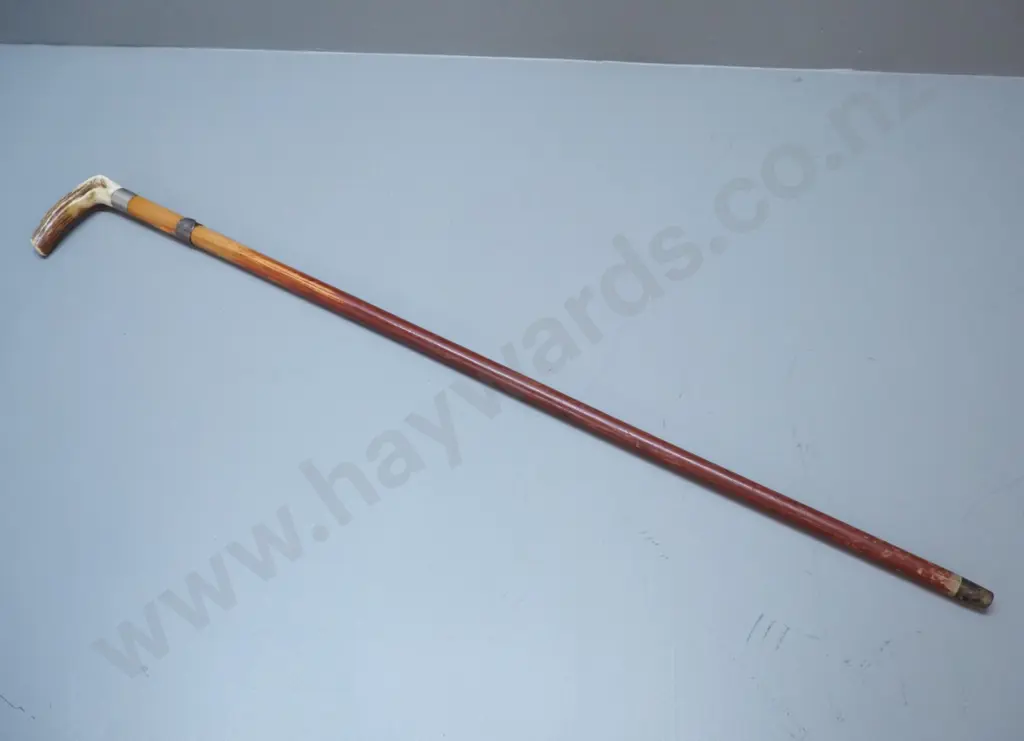 walking stick with horn handle, monogrammed nickel collar, and decorated steel pull-out blade L-860 Image 1++
