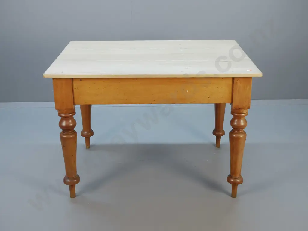 vintage kauri turned leg scrubbed-top kitchen table - splitting to top H-750 L-1100 W-820 Image 1++