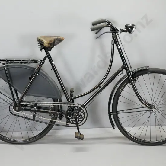 vintage Gazelle bicycle with centre pull brakes - pedals marked Peerless, faint "Gazelle" stamp.