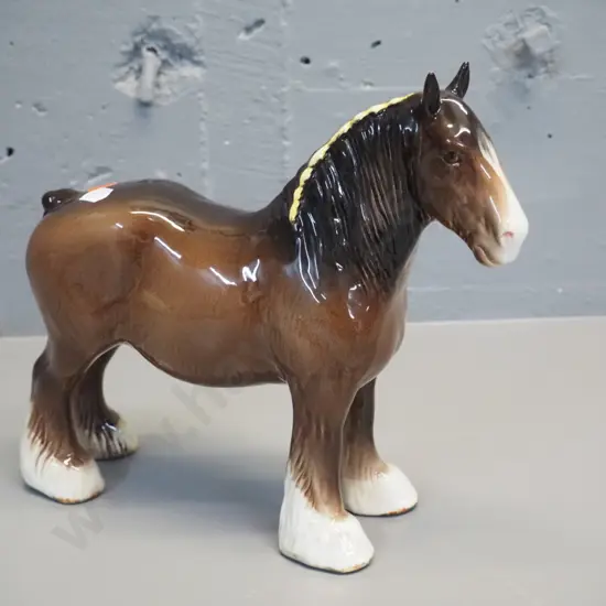 Beswick shire horse figurine H-220 L-250