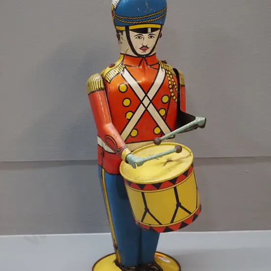 Wolverine USA No 27 Drum Major tin soldier with drumming mechanism - working but sluggish H340