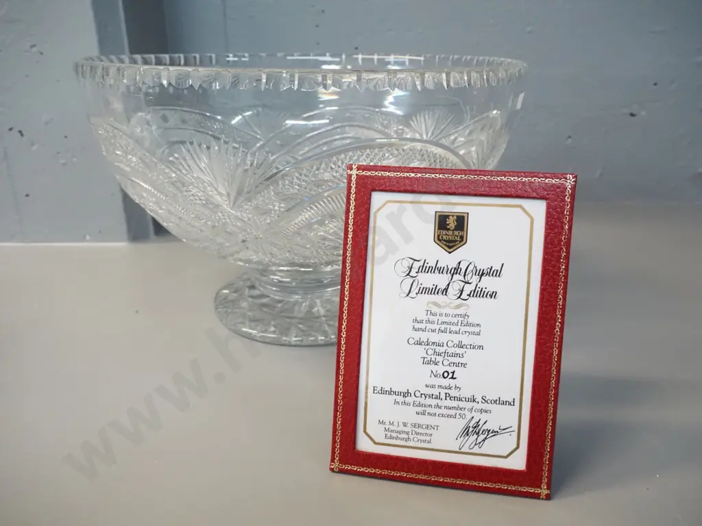 large footed Edinburgh cut crystal bowl H-210 D-330 Image 1++