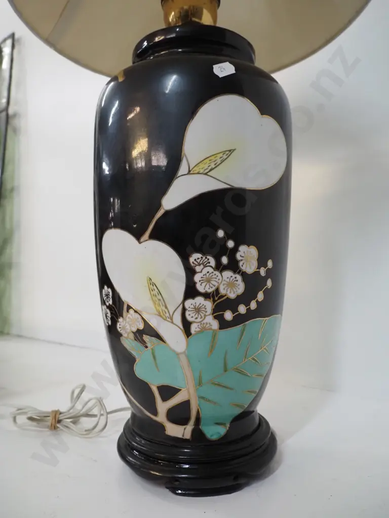 asian ceramic arum lily motif table lamp with timber base H-600 Shade D-350 Image 1++