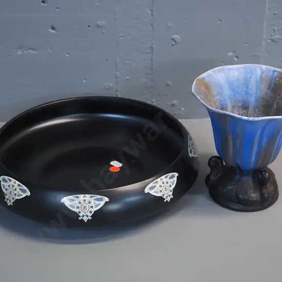 vintage nouveau pattern Regal ware black glaze float bowl H70 D290 and an English drip-glaze swan base vase